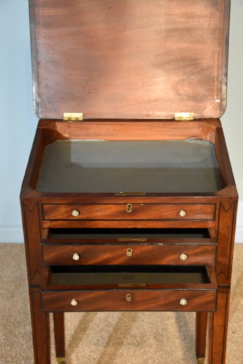 GEORGE III MAHOGANY WORK TABLE - ADDITIONAL PHOTO 2