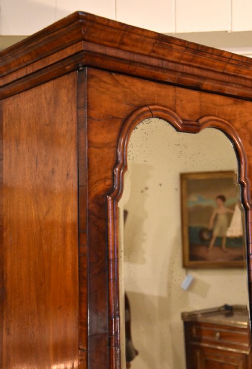 QUEEN ANNE WALNUT BUREAU BOOKCASE - ADDITIONAL PHOTO 9