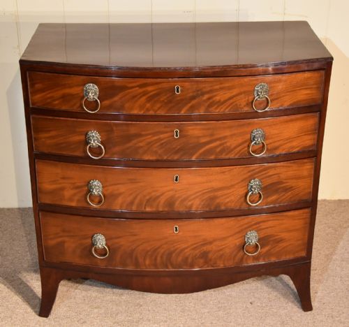 BOW FRONT CHEST OF DRAWERS SMALL GEORGE III - ADDITIONAL PHOTO 1