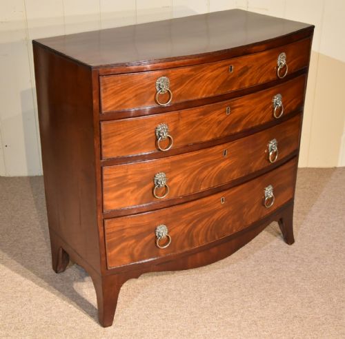 BOW FRONT CHEST OF DRAWERS SMALL GEORGE III - ADDITIONAL PHOTO 2