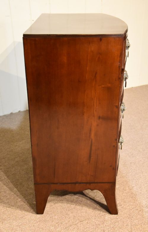 BOW FRONT CHEST OF DRAWERS SMALL GEORGE III - ADDITIONAL PHOTO 5