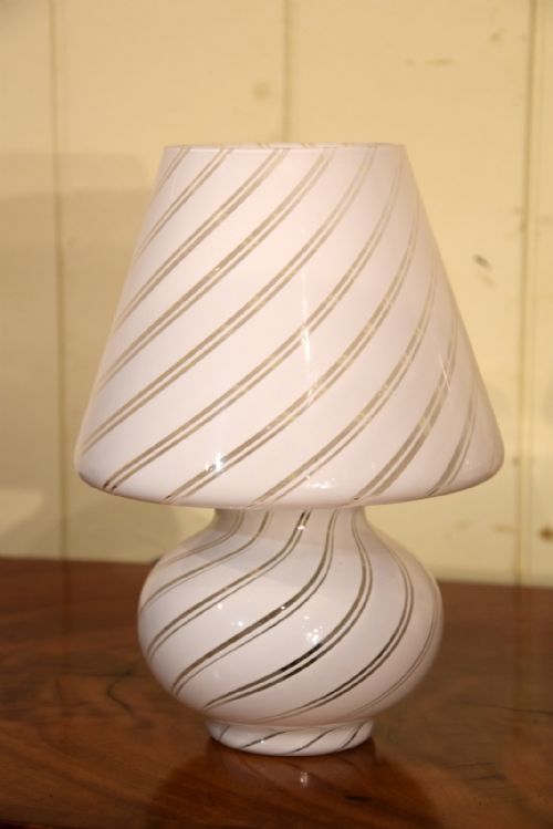 WHITE MURANO LAMPS 1955 - ADDITIONAL PHOTO 3