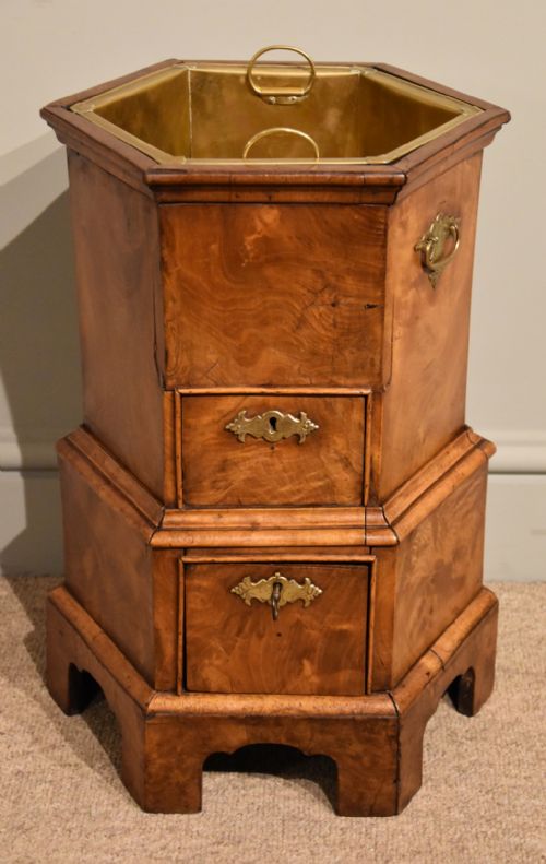tea stove planter wine cooler dutch hexagonal walnut - CATEGORY: ANTIQUE FURNITURE - DATED 18TH CENTURY