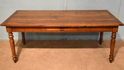 french country walnut farmhouse table - CATEGORY: ANTIQUE TABLES - DATED 19TH CENTURY
