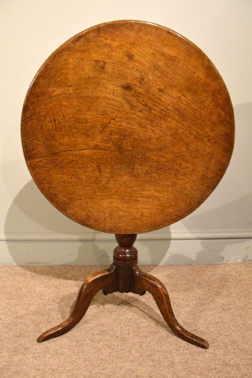 george iii oak lamp wine table - CATEGORY: ANTIQUE TABLES - DATED 18TH CENTURY