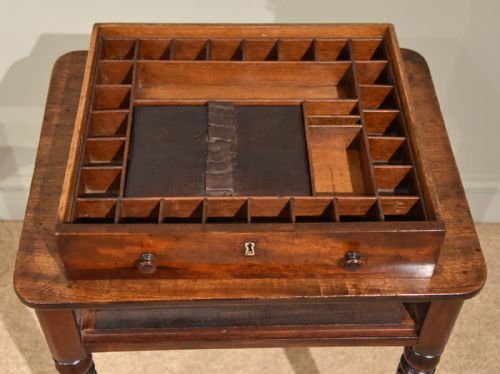 REGENCY PERIOD GILLOW WORK LAMP TABLE - ADDITIONAL PHOTO 5
