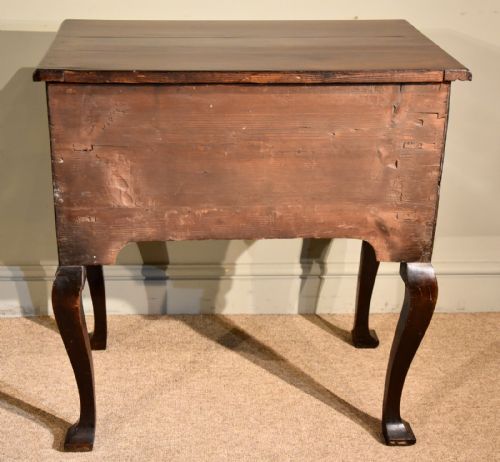 GEORGE III LOWBOY ON SQUARE CABRIOLE LEGS - ADDITIONAL PHOTO 7