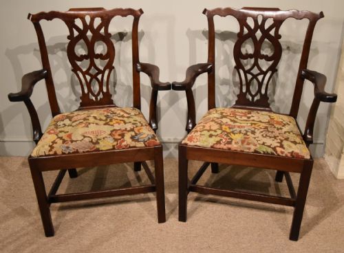 TEN MID 18TH CENTURY CHIPPENDALE DINING CHAIRS - ADDITIONAL PHOTO 8