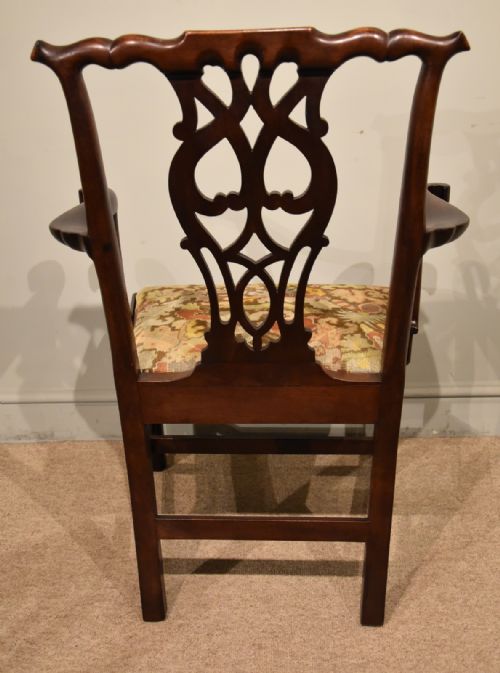 TEN MID 18TH CENTURY CHIPPENDALE DINING CHAIRS - ADDITIONAL PHOTO 14