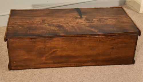 EARLY 19TH CENTURY ELM BLANKET BOX - ADDITIONAL PHOTO 5