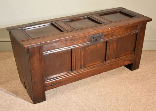 17TH CENTURY OAK THREE PANELLED COFFER - ADDITIONAL PHOTO 3