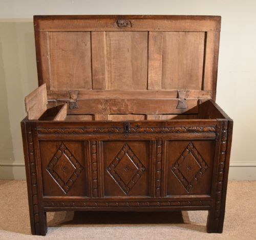CHARLES II OAK COFFER THREE PANELLED - ADDITIONAL PHOTO 1
