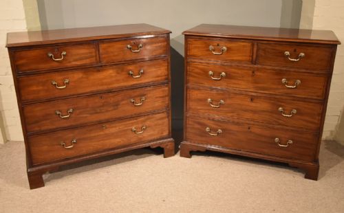 pair george iii mahogany chest of drawers - CATEGORY: ANTIQUE CHEST OF DRAWERS - DATED GEORGIAN
