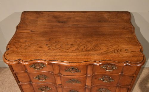 18TH CENTURY DUTCH CHESTNUT COMMODE CHEST OF DRAWERS - ADDITIONAL PHOTO 5
