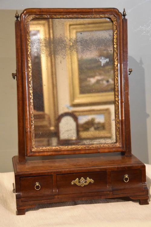 18th century mahogany box dressing table mirror - CATEGORY: ANTIQUE MIRRORS - DATED 18TH CENTURY