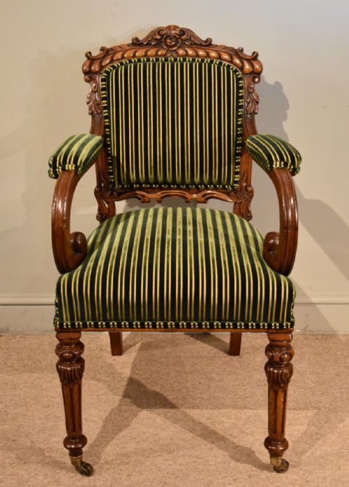 william iv carved oak armchair - CATEGORY: ANTIQUE CHAIRS - DATED 19TH CENTURY