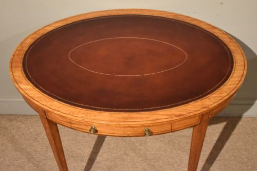 19TH CENTURY OVAL SATINWOOD WRITING TABLE - ADDITIONAL PHOTO 2