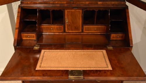 GEORGE I WALNUT BUREAU BOOKCASE - ADDITIONAL PHOTO 2