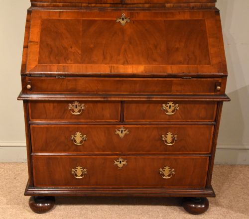 GEORGE I WALNUT BUREAU BOOKCASE - ADDITIONAL PHOTO 8