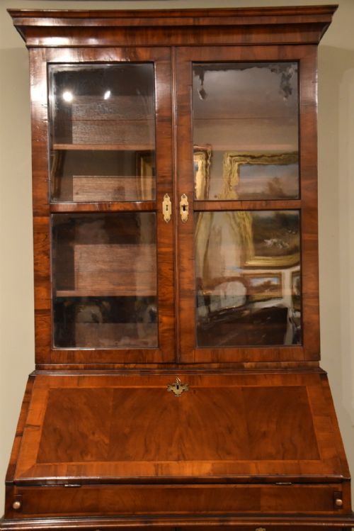 GEORGE I WALNUT BUREAU BOOKCASE - ADDITIONAL PHOTO 9