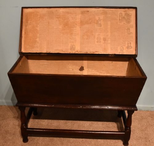 WEST COUNTRY OAK DOUGH BIN - ADDITIONAL PHOTO 1