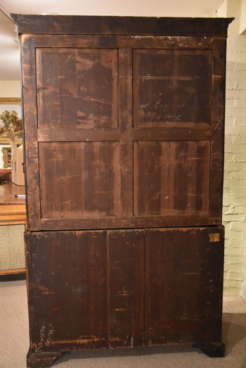 GEORGE III MAHOGANY LINEN PRESS - ADDITIONAL PHOTO 9