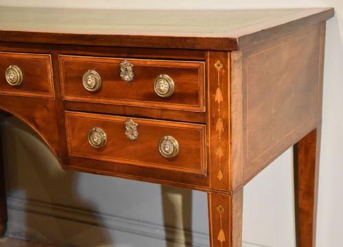 REGENCY MAHOGANY WRITING TABLE - ADDITIONAL PHOTO 3