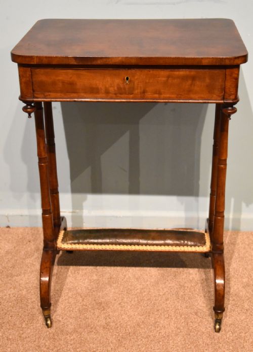 william iv mahogany work table occasional table - CATEGORY: ANTIQUE TABLES - DATED 19TH CENTURY