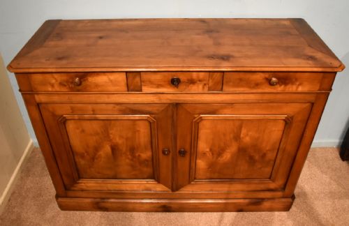 19TH CENTURY FRENCH CHERRY WOOD SERVER SIDEBOARD CABINET - ADDITIONAL PHOTO 3