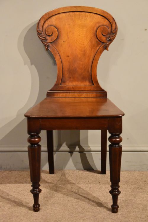 PAIR OF 19TH CENTURY HALL CHAIRS - ADDITIONAL PHOTO 2
