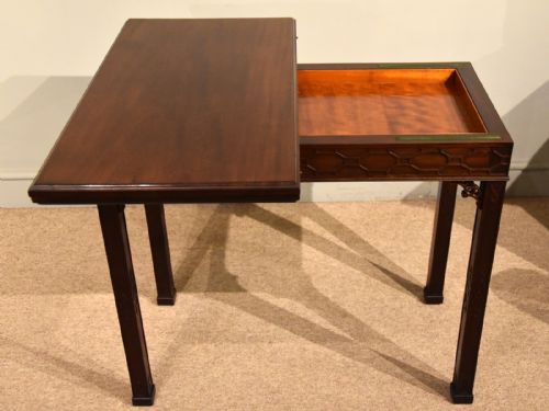 MAHOGANY FOLDOVER TOP CARD TABLE GILLOWS STYLE - ADDITIONAL PHOTO 4