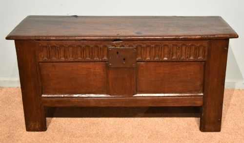 transitional period oak coffer - CATEGORY: ANTIQUE CHESTS - DATED 17TH CENTURY