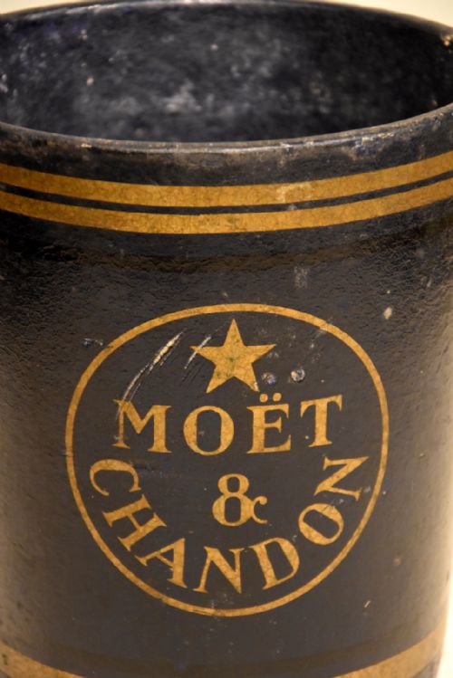 19TH CENTURY PAPIER MACHE MOET CHANDON CHAMPAGNE BUCKET - ADDITIONAL PHOTO 1