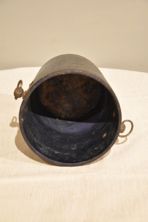 19TH CENTURY PAPIER MACHE MOET CHANDON CHAMPAGNE BUCKET - ADDITIONAL PHOTO 3