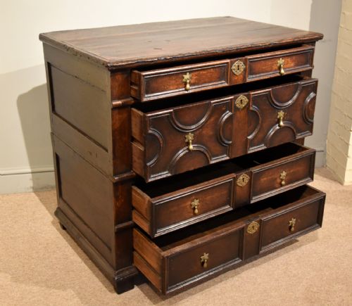 CHARLES II OAK CHEST OF DRAWERS - ADDITIONAL PHOTO 4