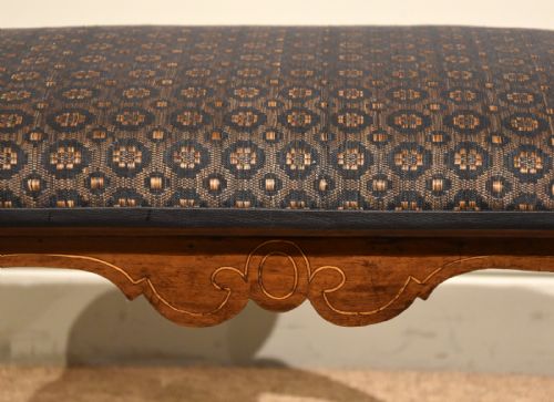 QUEEN ANNE PERIOD WALNUT PAIR OF FOOTSTOOLS - ADDITIONAL PHOTO 5