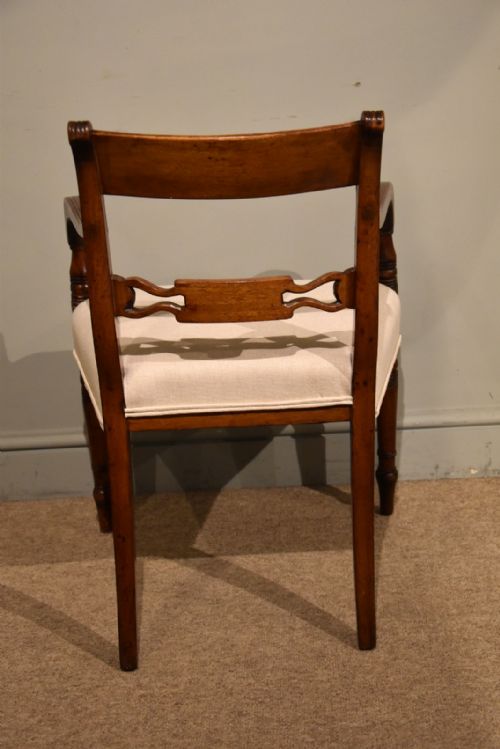 SET OF EIGHT 8 REGENCY PERIOD MAHOGANY DINING CHAIRS - ADDITIONAL PHOTO 5