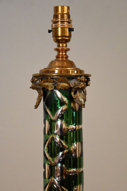 19TH CENTURY GREEN GLASS GILT ORMOLU TABLE LAMP - ADDITIONAL PHOTO 2