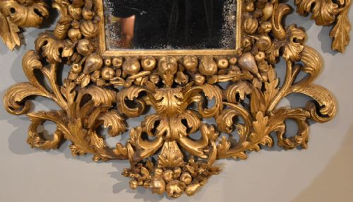 17TH CENTURY TUSCAN WALL MIRROR - ADDITIONAL PHOTO 5