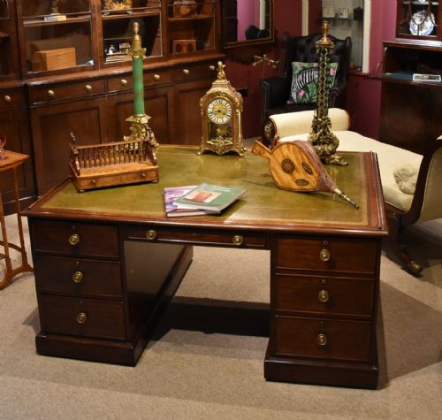 george iii 18th century 'plum pudding' mahogany partner's desk - CATEGORY: ANTIQUE DESKS - DATED 1800