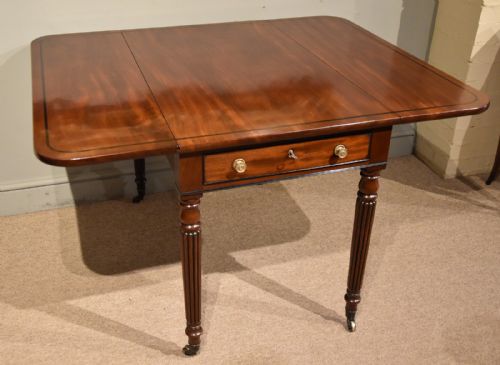 regency mahogany pembroke table - CATEGORY: ANTIQUE TABLES - DATED REGENCY