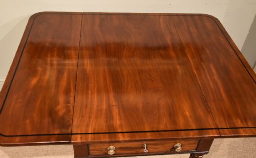 REGENCY MAHOGANY PEMBROKE TABLE - ADDITIONAL PHOTO 3