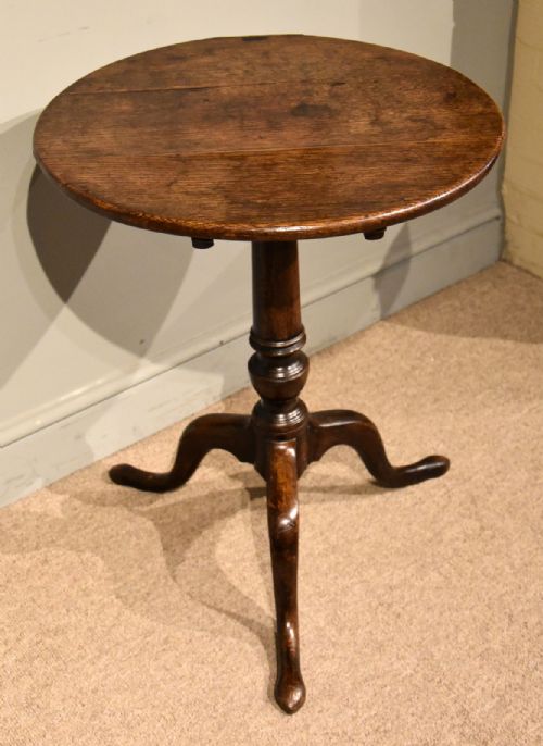 18th century oak tripod table - CATEGORY: ANTIQUE TABLES - DATED 18TH CENTURY