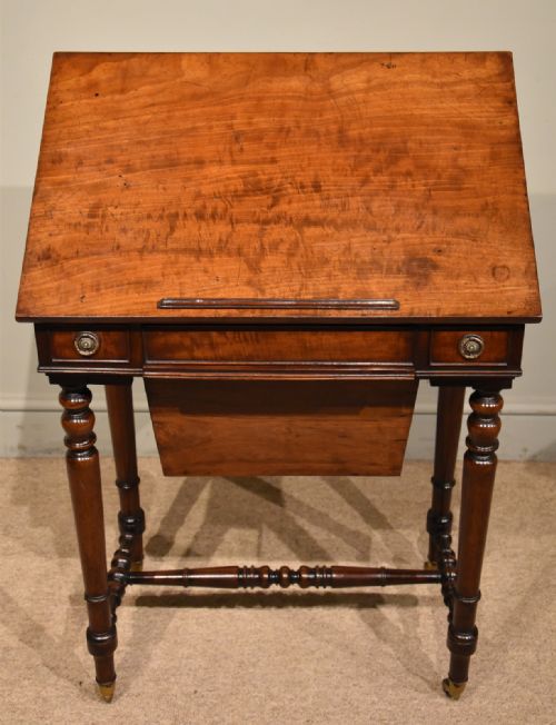 WILLIAM IV MAHOGANY GAMES TABLE - ADDITIONAL PHOTO 2