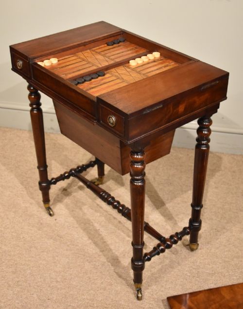 WILLIAM IV MAHOGANY GAMES TABLE - ADDITIONAL PHOTO 4