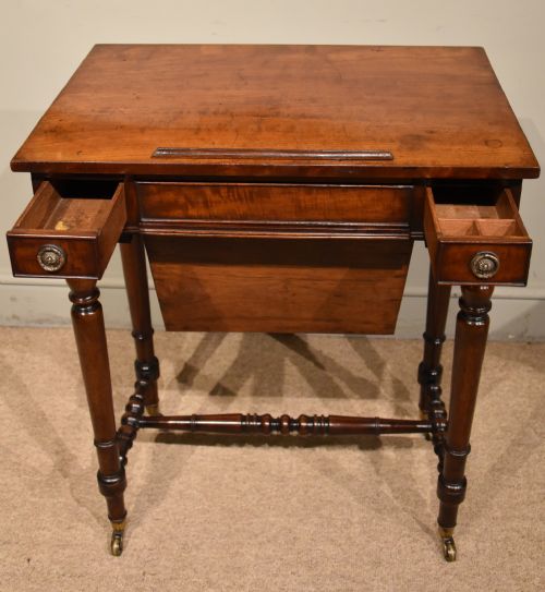WILLIAM IV MAHOGANY GAMES TABLE - ADDITIONAL PHOTO 5