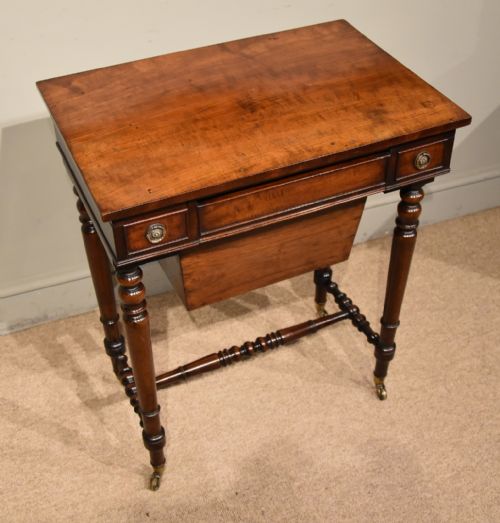 WILLIAM IV MAHOGANY GAMES TABLE - ADDITIONAL PHOTO 10