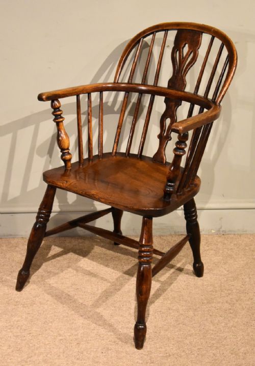 ASH AND ELM WINDSOR ARMCHAIR WITH LOW BACK - ADDITIONAL PHOTO 1