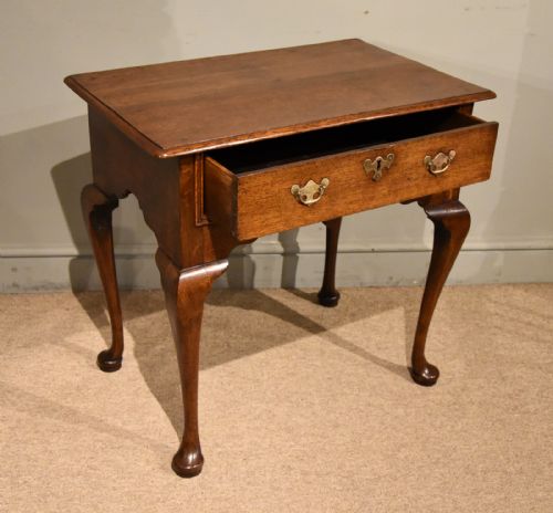 GEORGE I OAK LOWBOY WITH CABRIOLE LEGS - ADDITIONAL PHOTO 3