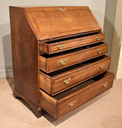 GEORGE III OAK BUREAU WITH FITTED INTERIOR - ADDITIONAL PHOTO 6